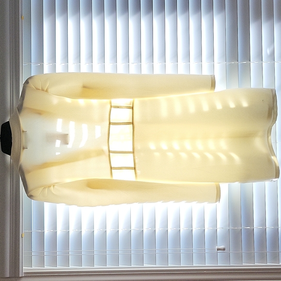 Almost Famous Designer Cream Jacket - Picture 4 of 5